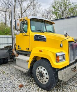 2020 Western Star 4700 Semi Truck