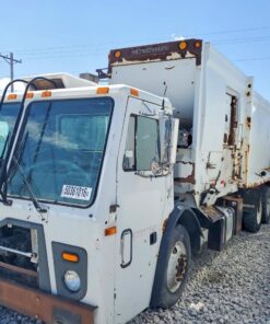 2016 Mack Leu600 Refuse Truck